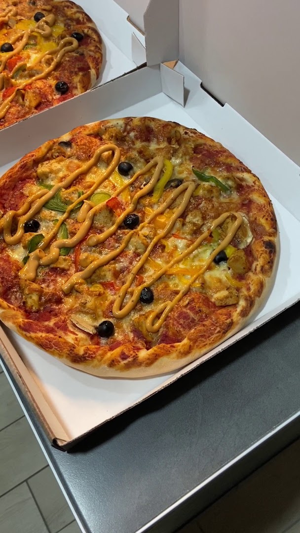 My Pizza · Photos 8